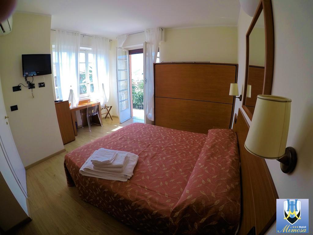 Hotel Mimosa Spotorno Luaran gambar