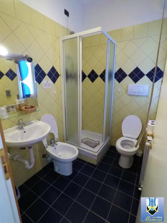 Hotel Mimosa Spotorno Luaran gambar
